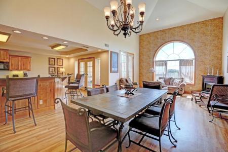Grand Crowne by Capital Vacations - 184