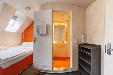 easyBudapest Oktogon - 5