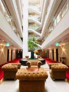 Sapphire Plaza - 12