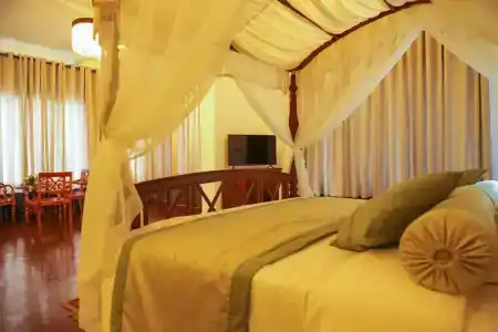 Castle Hill Bungalow - 21
