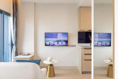 S Sriracha & Residence - 8