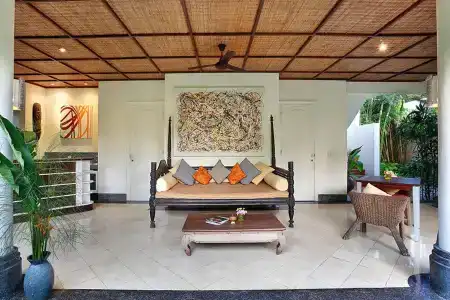 Gajah Biru Bungalows - 1