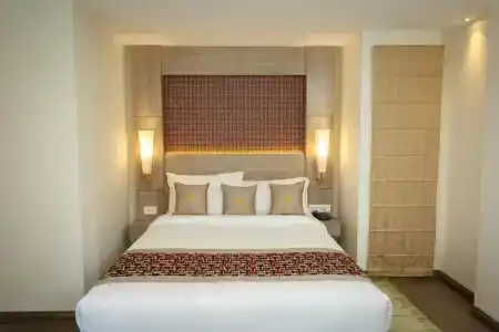 Crowne Imperial - 45