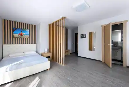 Yeiskwind - 20