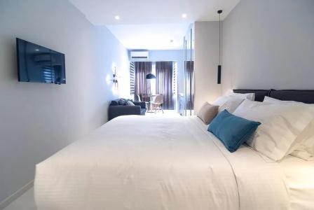 Acropolis Stay - 90