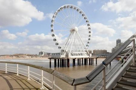 easyThe Hague Scheveningen Beach - 15