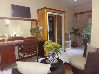 Carana Hilltop Villa - 5