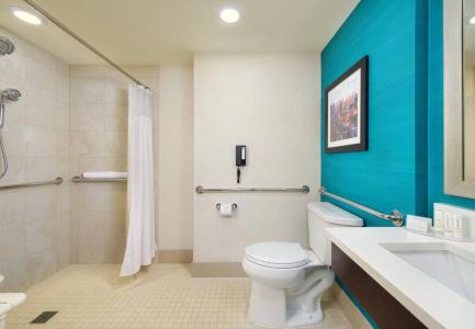 Courtyard by Marriott Times Square West - 10