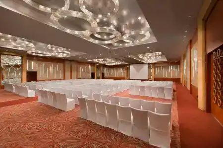 Sheraton Grand Bangalore at Brigade Gateway - 34