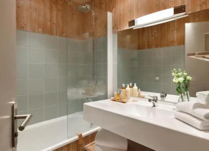 Ours Blanc & Spa - 50