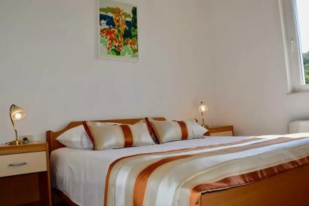 Pervanovo with Free Parking - 124