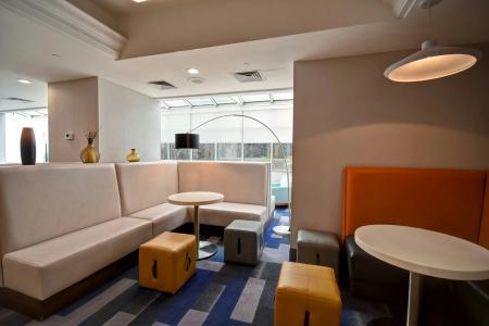 Hampton Inn Ny-Jfk - 1