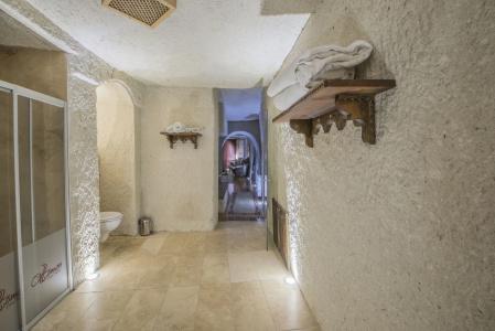 Ottoman Cave Suites - 9
