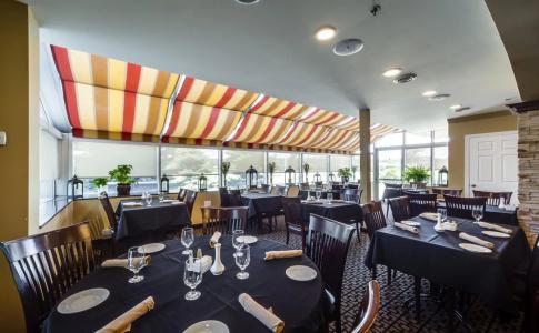 Monte Carlo Inn - 22