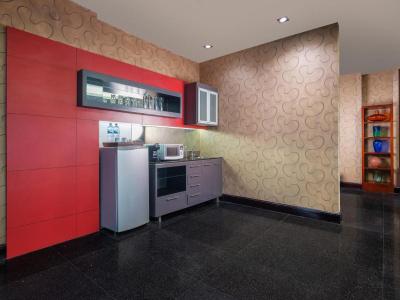 Manhattan Jakarta - 30