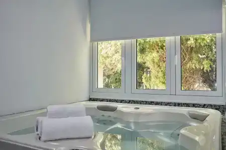 So White Club Resort - 94