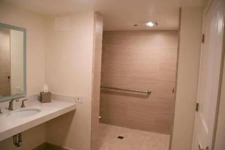 Best Western Plus Inn - 54