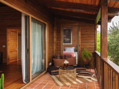 Simurg Inn - 104