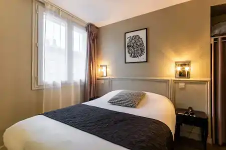 Hôtel de France - 90