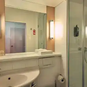 ibis Düsseldorf Hauptbahnhof - 30