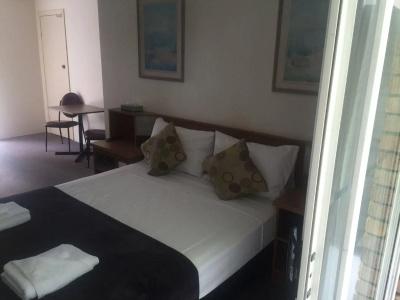 Coomera Motor Inn - 1
