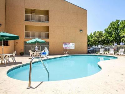 Studio 6, CA Natomas - 12