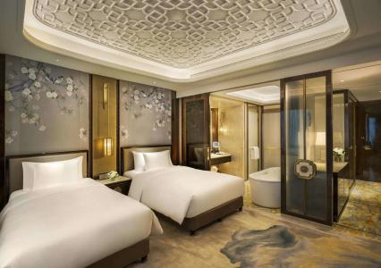 Wanda Reign Chengdu - 4