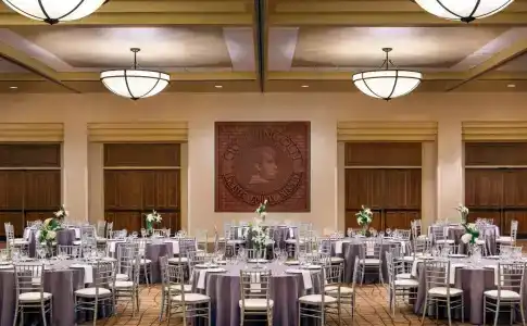 The Marriott Cornhusker - 10