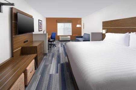 Holiday Inn Express & Suites, an IHG - 19