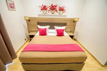 Hôtel Parisien - 89
