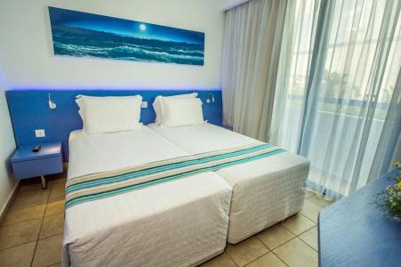 Anonymous Beach (Adults 16+) - 70