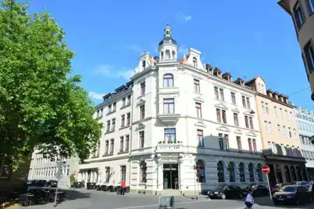 Frühlings-Hotel - 0