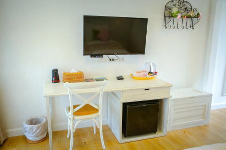 Breeze Hill - 21