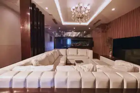 Mercury Boutique - 56