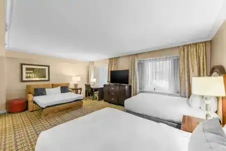 Capital Hilton - 69