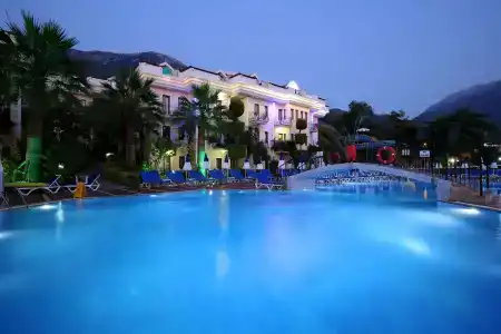 Yel Holiday Resort - 32