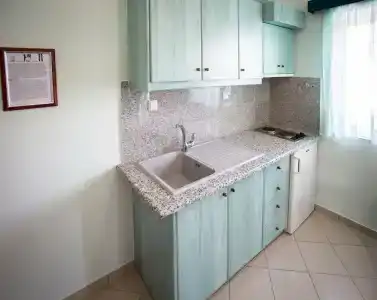 Irida Beach Suites - 15