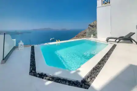 Daydream Luxury Suites - 9