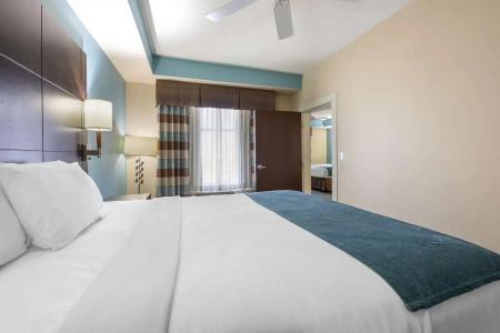 Best Western Plus Suites - 61