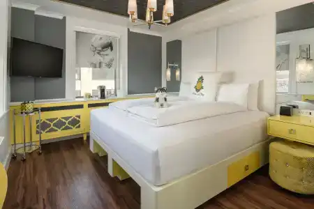 Staypineapple, A Delightful, South End - 17