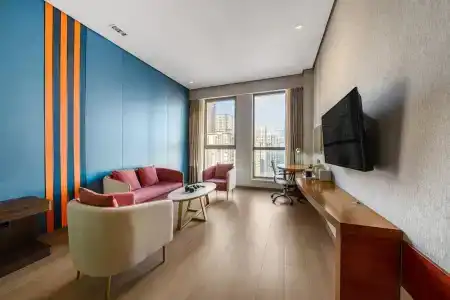 Holiday Inn Express Chongqing Guanyinqiao , an IHG - 89
