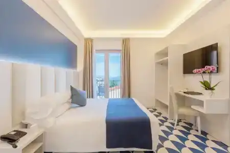 Central - 204