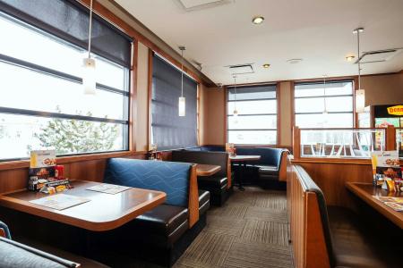 Sandman & Suites West - 17