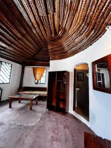 Sazani Beach and Tidal Lounge - 34