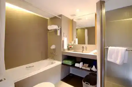SeaCono Patong Beach Front - 7