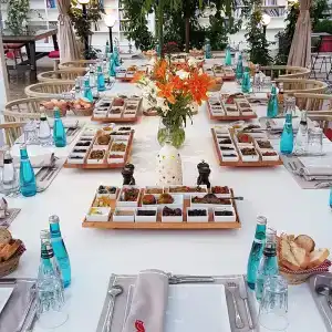 Hich Konya - 22
