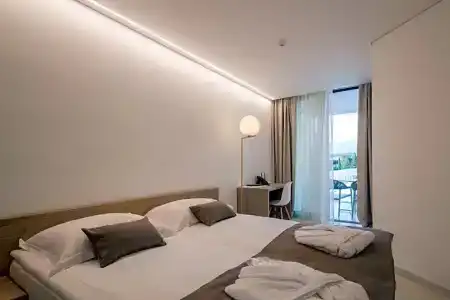 Joel Residence - 68