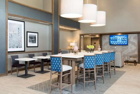 Hampton Inn and Suites - 13