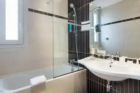 Best Western Plus Hôtel Massena Nice - 108