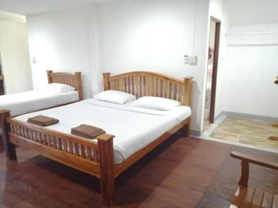 Jansom Beach Resort - 51